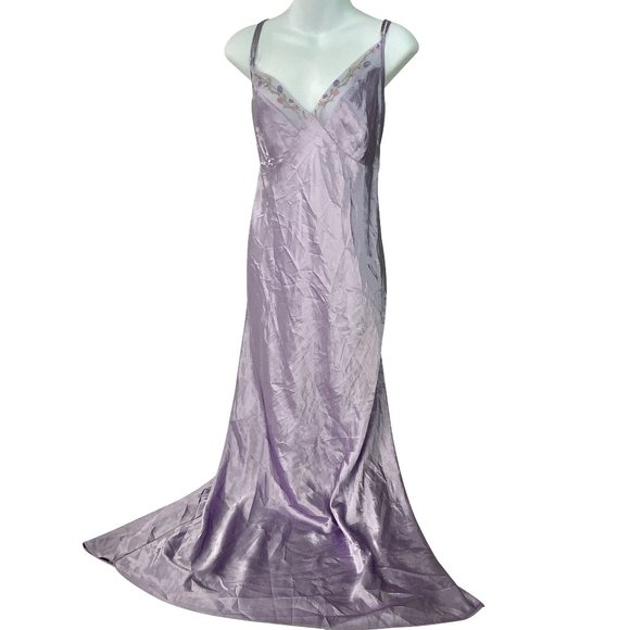 Vintage Other - Vintage Lavender Lingerie Slip